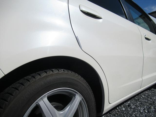 フィットハイブリッド ベースグレード　純正ナビ　ＥＴＣ　クルーズコントロール　社外アルミホイール（13枚目）