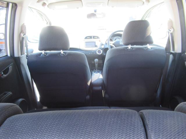 フィットハイブリッド ベースグレード　純正ナビ　ＥＴＣ　クルーズコントロール　社外アルミホイール（24枚目）