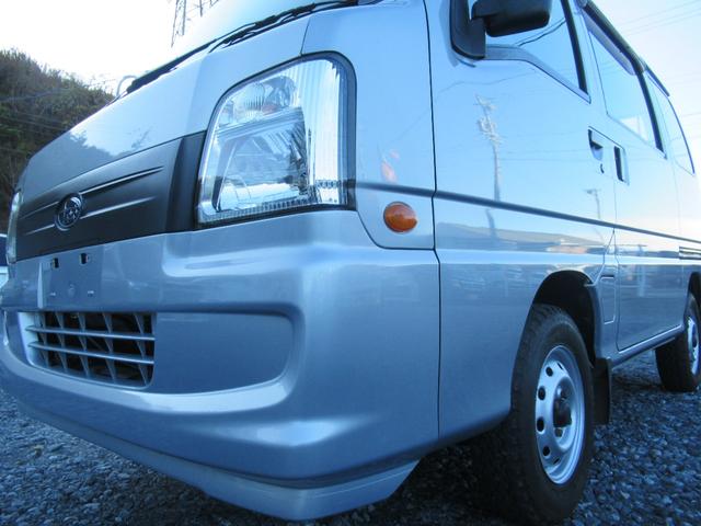 サンバーバン ＶＢ　４ＷＤ　オートマ　タイミングベルト交換　新品タイヤ　エアコン　パワステ（20枚目）