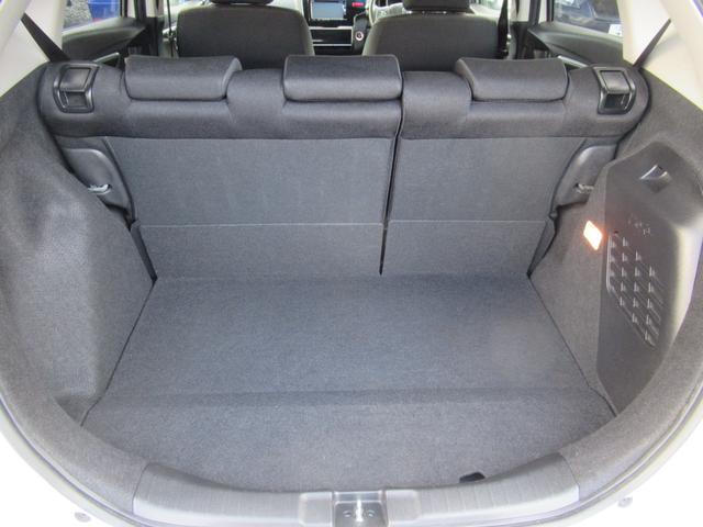 フィットハイブリッド Ｆパッケージ　純正フルセグナビ　バックカメラ　ＥＴＣ　スマートキー　ステアリングスイッチ　ＤＶＤ（23枚目）