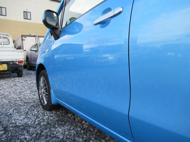 ステラ L 2トーンルーフ アイドリングストップ 社外アルミホイール 純正オーディオ キーレス CVT(10枚目)