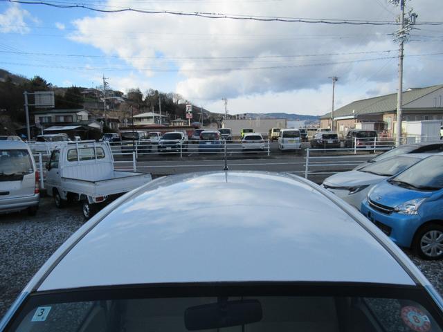 ステラ L 2トーンルーフ アイドリングストップ 社外アルミホイール 純正オーディオ キーレス CVT(18枚目)