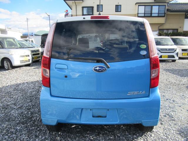 ステラ Lリミテッド 2トーンルーフ アイドリングストップ スマートキー プッシュスタート 純正オーディオ CVT(5枚目)