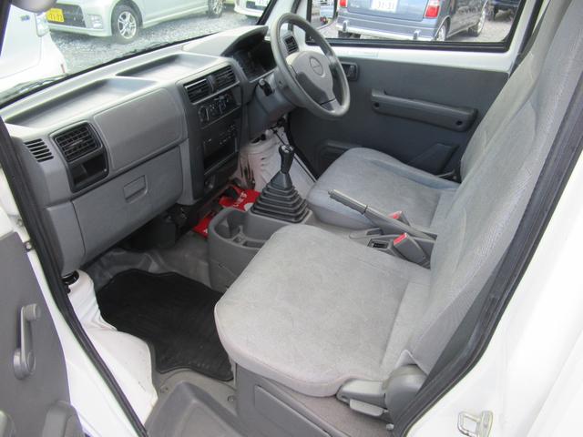 クリッパーバン ＤＸ　４ＷＤ　マニュアル　新品タイヤ　タイミングベルト交換済　エアコン　パワステ　集中ドアロック（20枚目）