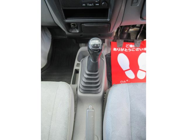 クリッパーバン ＤＸ　４ＷＤ　マニュアル　新品タイヤ　タイミングベルト交換済　エアコン　パワステ　集中ドアロック（30枚目）