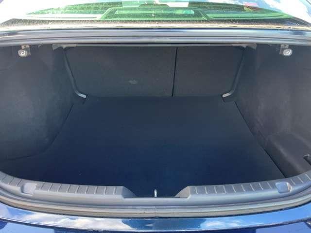 MAZDA3セダン 1.5 15S ブラックトーンエディション 4WD ナビ ETC付き(18枚目)