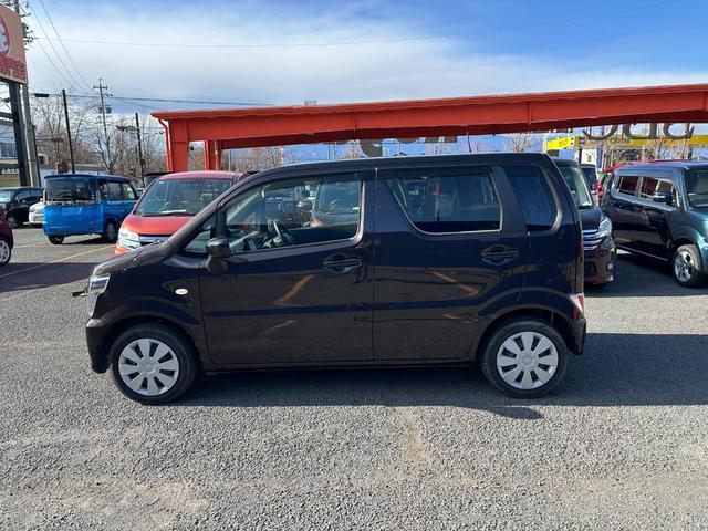 ワゴンＲ ＦＡ　ＦＡ（４名）　前後誤発進抑制機能　盗難防止　運転席エアバック　ＰＷ　フルフラット　オートハイビーム　オートエアコン　ＷエアＢ　ソナー　横滑り防止装置付　パワステ　ＡＢＳ付き　ベンチシート　オートライト（15枚目）