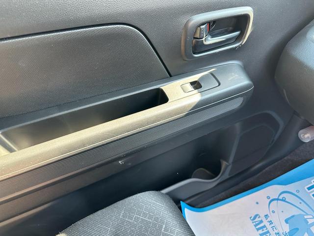 ワゴンＲ ＦＡ　ＦＡ（４名）　前後誤発進抑制機能　盗難防止　運転席エアバック　ＰＷ　フルフラット　オートハイビーム　オートエアコン　ＷエアＢ　ソナー　横滑り防止装置付　パワステ　ＡＢＳ付き　ベンチシート　オートライト（25枚目）