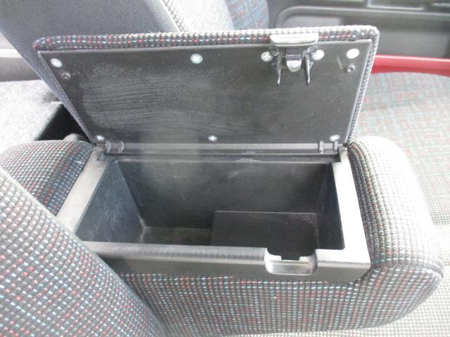 スペーシア ハイブリッドX キーレス・盗難防止システム スマートエントリー シ-トヒ-タ- i-stop フリーキー 安全ボディ イモビライザー サイドエアバック ダブルエアバック VDC AAC 運転席エアバッグ フルフラット(17枚目)