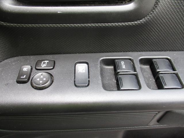 スペーシア ハイブリッドX キーレス・盗難防止システム スマートエントリー シ-トヒ-タ- i-stop フリーキー 安全ボディ イモビライザー サイドエアバック ダブルエアバック VDC AAC 運転席エアバッグ フルフラット(39枚目)