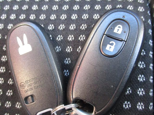 アルトラパン T キーレス・盗難防止システム フルフラットシート 助手席エアバッグ 盗難防止機能 キーフリー AC ABS付 パワーウインドウ 衝突安全ボディ パワーステアリング ベンチシート 運転席エアバック(26枚目)