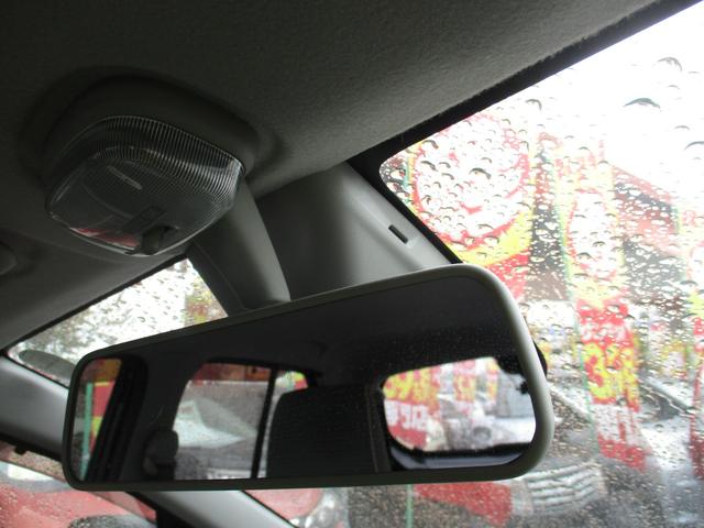 キャロル GL キーレスエントリーキー ダブルエアバッグ シートヒータ 横滑防止装置 エネチャージ パワーウィンド エアコン ABS パワステ 衝突安全ボディ 運転席エアバッグ レーダーブレーキサポート装着車(28枚目)