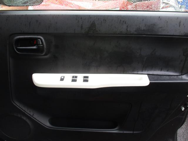 キャロル GL キーレスエントリーキー ダブルエアバッグ シートヒータ 横滑防止装置 エネチャージ パワーウィンド エアコン ABS パワステ 衝突安全ボディ 運転席エアバッグ レーダーブレーキサポート装着車(30枚目)