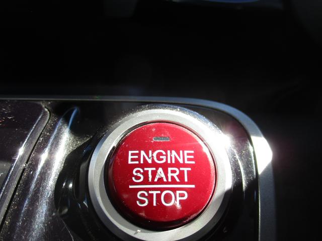 N-BOXカスタム G・ターボAパッケージ キーレス・衝突被害軽減システム オートエアコン イモビライザー キーフリー パワーウィンドウ オートクルーズコントロール ベンチシート サイドエアバック ABS パワーステアリング エアバック(25枚目)