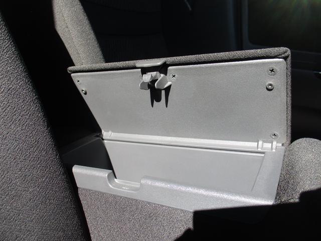 ルークス ハイウェイスター　盗難防止システム　セキュリティアラーム　パワーウインド　サイドＳＲＳ　デュアルエアバッグ　ＡＡＣ　運転席エアバック　パワステ　衝突安全ボディ　ＡＢＳ（17枚目）