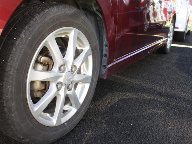 ムーヴ カスタム X キーレスエントリー LEDヘッド エコアイドル フルフラット 寒冷地仕様 オートエアコン 衝突安全ボディ 運転席エアバッグ スマートキー 横滑り防止機能 パワーウインドウ 盗難防止システム パワステ(39枚目)