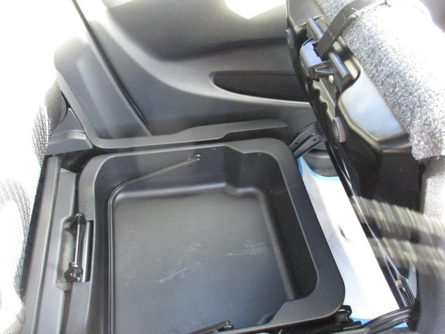 ワゴンRスティングレー X 盗難防止 ABS付 運転席エアバッグ パワステ AUTOエアコン PW 衝突安全ボディ 両席エアバッグ(18枚目)