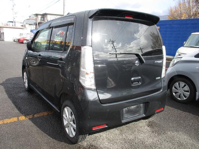 ワゴンＲスティングレー Ｘ　盗難防止　スマートキープッシュスタート　フルフラットシート　ベンチ　ＡＢＳ付　運転席エアバッグ　パワステ　ＡＵＴＯエアコン　ＰＷ　衝突安全ボディ　リモコンキー　両席エアバッグ（14枚目）