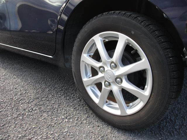 ステラ Lリミテッド スマートアシスト インテリキー ブレーキサポート 横滑り防止機能 盗難防止 キーフリー パワーウィンドウ オートエアコン アイドリングストップ ベンチシート ABS(35枚目)