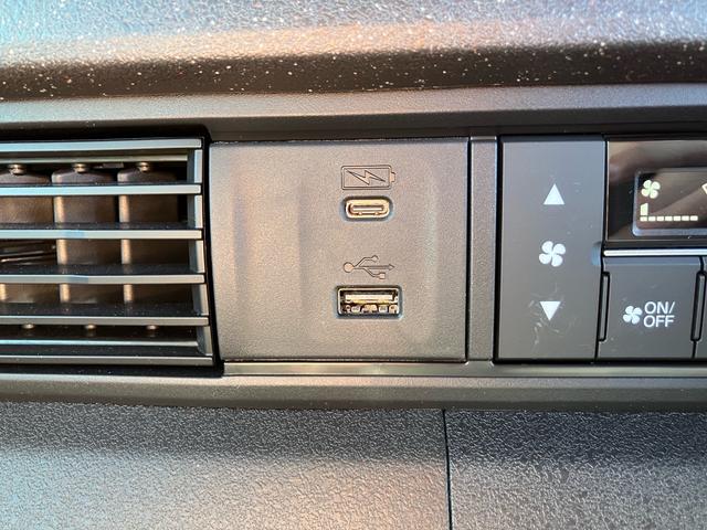 Ｎ－ＢＯＸカスタム ベースグレード　パワースライドドア　シートヒーター　ディスプレイオーディオ　バックカメラ　Ｂｌｕｅｔｏｏｔｈオーディオ　フルフラットシート　プッシュスタートエンジン　ＬＥＤヘッドライト　オートライト（35枚目）