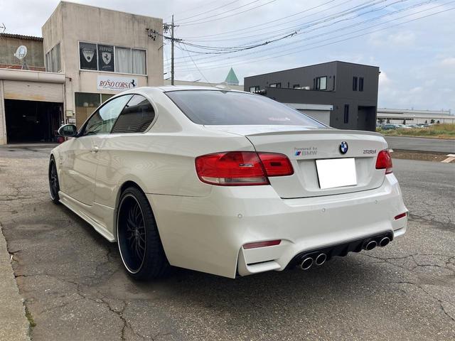 ３シリーズ ３３５ｉ　純正フロント＆リアパークセンサー　ツインターボ　パドルシフト　レザーシート　パワーシート　ローダウン　ブレイトン１９インチアルミホイール　社外トリアトランクスポイラー（21枚目）