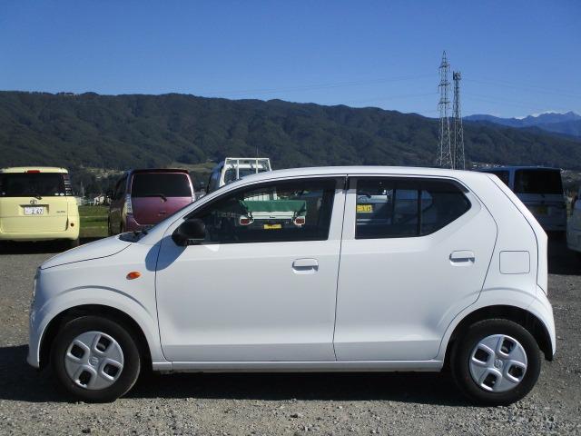 アルト L ワンオーナー車 4WD 純正オーディオ 前席シートヒーター デュアルセンサーブレーキサポート シートヒーター キーレスキー オイル交換済み(8枚目)