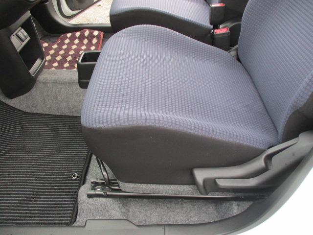 アルト L ワンオーナー車 4WD 純正オーディオ 前席シートヒーター デュアルセンサーブレーキサポート シートヒーター キーレスキー オイル交換済み(16枚目)