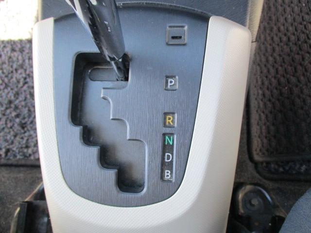 アクア G 純正ナビ TV ETC バックカメラ プッシュスタート インテリキー 前席シートヒーター エアロ 社外アルミホイール オイル交換済み(40枚目)