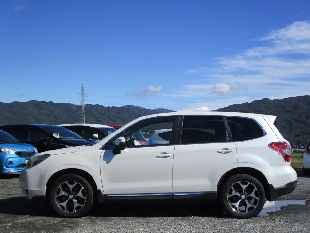 フォレスター 2.0XT アイサイト 4WD ターボ 純正ナビ TV バックカメラ ETC クルーズコントロール 前席電動シート プッシュスタート 前席シートヒーター HIDヘッド フロントフォグ 純正アルミホイール オイル交換済み(8枚目)