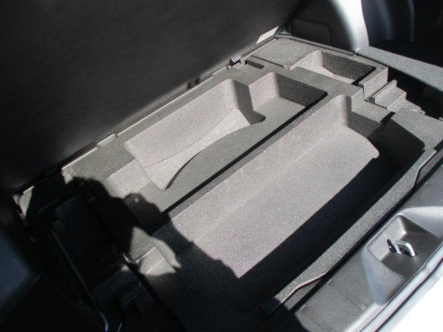 フォレスター 2.0XT アイサイト 4WD ターボ 純正ナビ TV バックカメラ ETC クルーズコントロール 前席電動シート プッシュスタート 前席シートヒーター HIDヘッド フロントフォグ 純正アルミホイール オイル交換済み(21枚目)