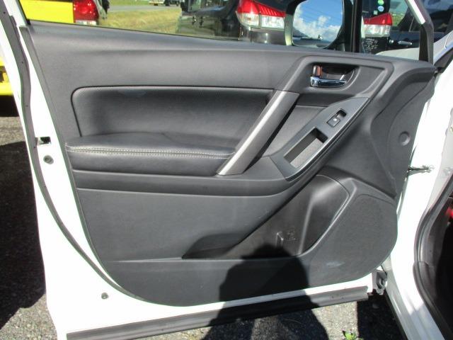 フォレスター 2.0XT アイサイト 4WD ターボ 純正ナビ TV バックカメラ ETC クルーズコントロール 前席電動シート プッシュスタート 前席シートヒーター HIDヘッド フロントフォグ 純正アルミホイール オイル交換済み(67枚目)