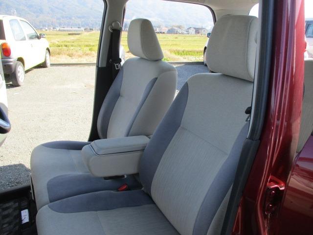 キャスト スタイルG SAII 4WD 社外ナビ TV バックカメラ ETC ステアリングスイッチ プッシュスタート インテリキー LEDヘッド フロントフォグ 社外アルミホイール オイル交換済み(15枚目)