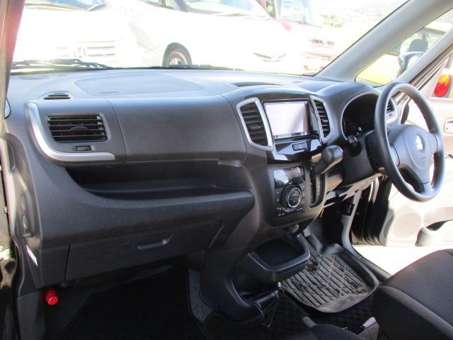 ソリオ Ｘ　４ＷＤ　社外ナビ　ＴＶ　両側スライド片側電動　プッシュスタート　インテリキー　純正アルミホイール　オイル交換済み（14枚目）