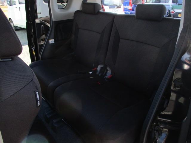 ソリオ Ｘ　４ＷＤ　社外ナビ　ＴＶ　両側スライド片側電動　プッシュスタート　インテリキー　純正アルミホイール　オイル交換済み（18枚目）