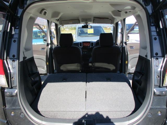 ソリオ Ｘ　４ＷＤ　社外ナビ　ＴＶ　両側スライド片側電動　プッシュスタート　インテリキー　純正アルミホイール　オイル交換済み（19枚目）