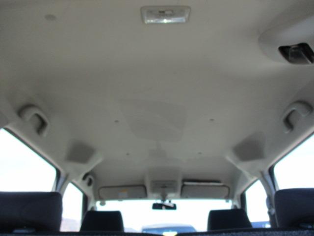 ソリオ Ｘ　４ＷＤ　社外ナビ　ＴＶ　両側スライド片側電動　プッシュスタート　インテリキー　純正アルミホイール　オイル交換済み（23枚目）