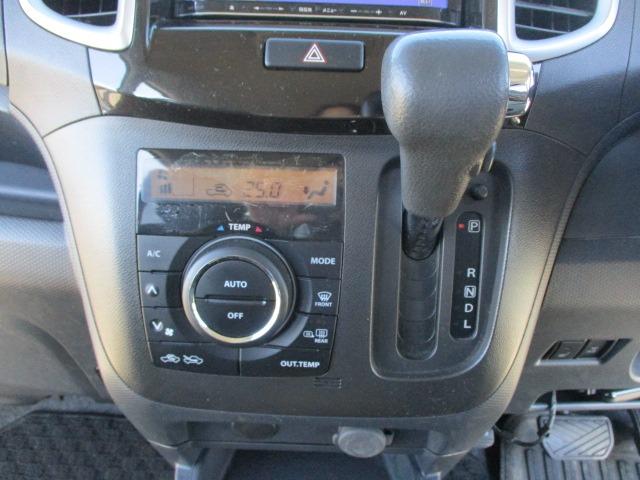 ソリオ Ｘ　４ＷＤ　社外ナビ　ＴＶ　両側スライド片側電動　プッシュスタート　インテリキー　純正アルミホイール　オイル交換済み（32枚目）