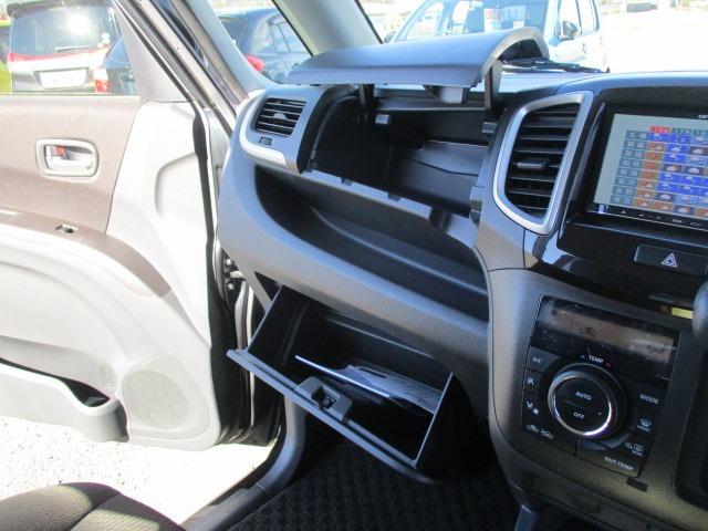 ソリオ Ｘ　４ＷＤ　社外ナビ　ＴＶ　両側スライド片側電動　プッシュスタート　インテリキー　純正アルミホイール　オイル交換済み（35枚目）