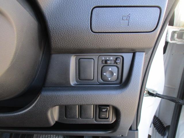 ｅＫカスタム Ｔ　４ＷＤ　ターボ　純正ナビ　ＴＶ　バックカメラ　運転席シートヒーター　ＨＩＤヘッド　フロントフォグ　社外アルミホイール　オイル交換済み（26枚目）