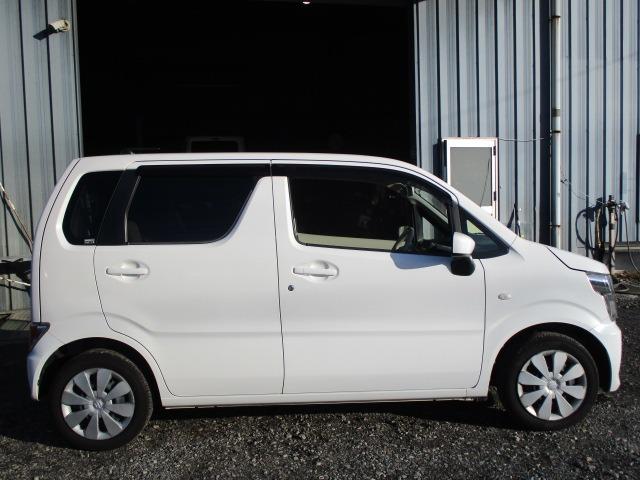 ワゴンＲ ＦＡ　４ＷＤ　運転席シートヒーター　ＥＴＣ　キーレスキー　純正オーディオ　オイル交換済み（4枚目）