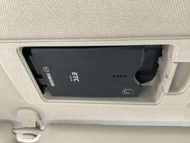 ＣＸ－３ １．５　１５Ｓ　アーバン　ドレッサー　ナビ　ＥＴＣ　全周囲カメラ　シートヒーター（14枚目）