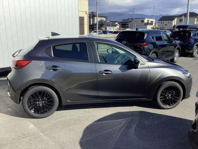 ＭＡＺＤＡ２ １．５　１５Ｓ　ブラック　トーン　エディション　ＥＴＣ　クルコン　パドル　ワイヤレス充電（19枚目）