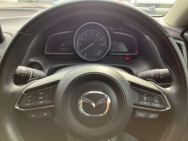 手になじむ革巻きハンドル！