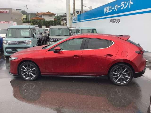 ＭＡＺＤＡ３ファストバック １．５　１５Ｓ　ツーリング　ナビ　ＥＴＣ　バックモニター　クルコン（18枚目）