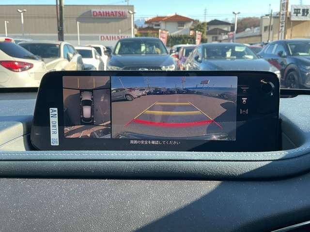 �S���ʃ��j�^�[���Œ��Ԃ����S�I