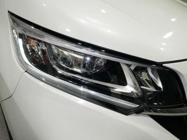 ハイブリッドG・ホンダセンシング 衝突被害軽減 Iストップ スマキー 前席シートヒーター LEDライト DVD再生 セキュリティーアラーム フルセグ CD ETC ナビTV ミュージックプレイヤー接続可 メモリナビ アルミホイール(9枚目)