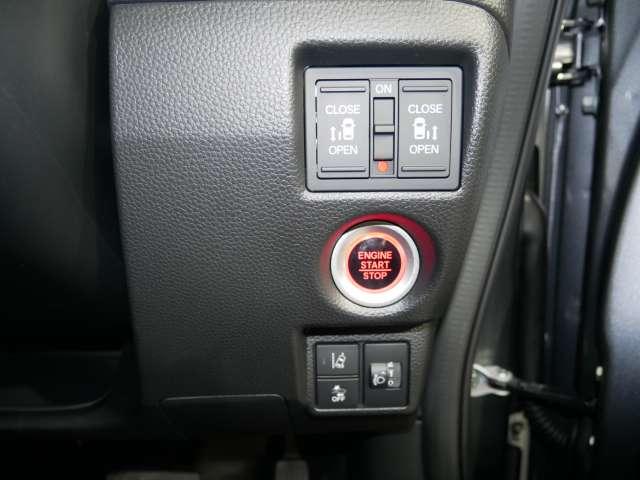 EXターボ オートクルーズ ターボ車 衝突被害軽減ブレーキ LEDヘッドライト 横滑り防止装置 盗難防止装置 オートエアコン キーフリー フルセグ地デジ リヤカメラ 両電動ドア ABS メモリーナビ 記録簿(16枚目)