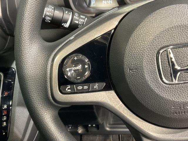 Ｎ－ＷＧＮカスタム Ｌホンダセンシング　サイドエアバッグ　衝突被害軽減ブレーキ　ＤＶＤ　ＬＥＤヘッドライト　ドライブレコーダー　横滑り防止装置　オートエアコン　フルセグ　ナビ＆ＴＶ　前席シートヒーター　ＥＴＣ　４ＷＤ（33枚目）