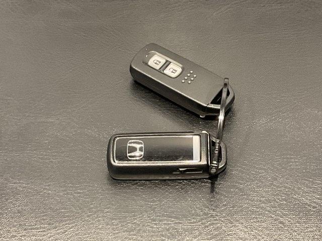 Ｎ－ＷＧＮカスタム Ｌホンダセンシング　サイドエアバッグ　衝突被害軽減ブレーキ　ＤＶＤ　ＬＥＤヘッドライト　ドライブレコーダー　横滑り防止装置　オートエアコン　フルセグ　ナビ＆ＴＶ　前席シートヒーター　ＥＴＣ　４ＷＤ（36枚目）