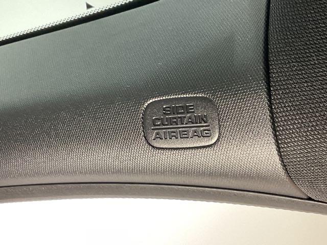 ＺＲ－Ｖ ｅ：ＨＥＶＺ特別仕様車ブラックスタイル　アラウンドビューモニター　ＬＥＤヘッドランプ　スマ－トキ－　クルコン　ＥＴＣ車載器　ドライブレコーダー　シートヒーター　本革シート　バックカメラ　盗難防止装置（33枚目）